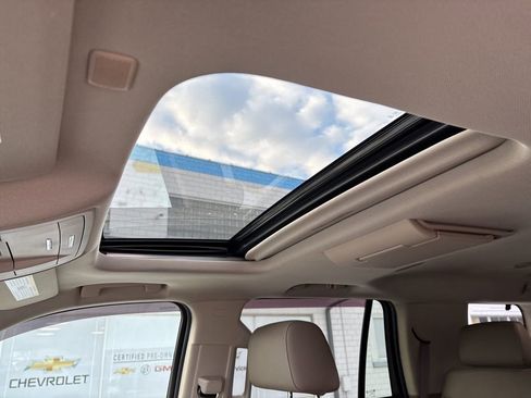 Used 2019 GMC Yukon SLT w/ Open Road Package image 23