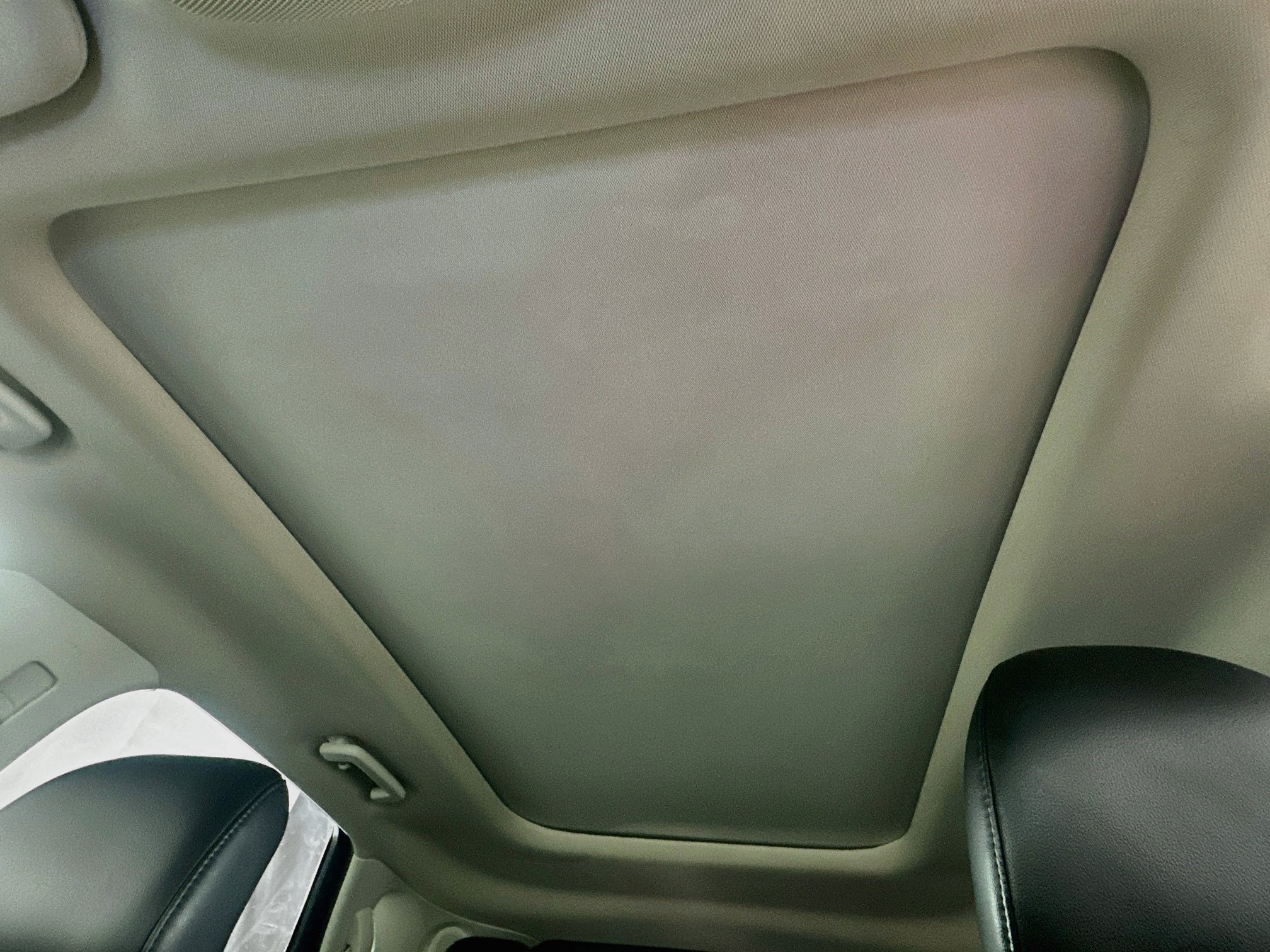 Used 2019 Ford Edge Titanium w/ Cold Weather Package FWD image 26