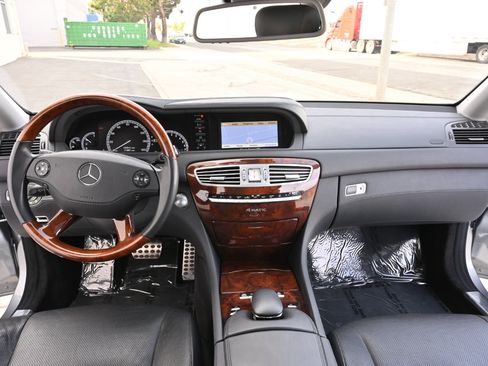 Used 2010 Mercedes-Benz CL 550 4MATIC image 15