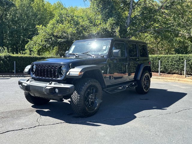 Used 2024 Jeep Wrangler Unlimited Sport AWD/4WD image 2