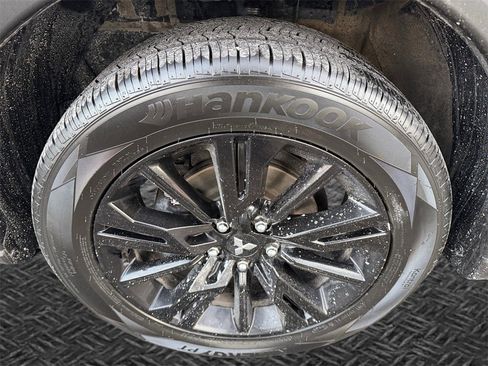 Used 2024 Mitsubishi Eclipse Cross LE image 11