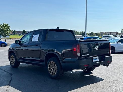 Used 2023 Honda Ridgeline Sport image 5
