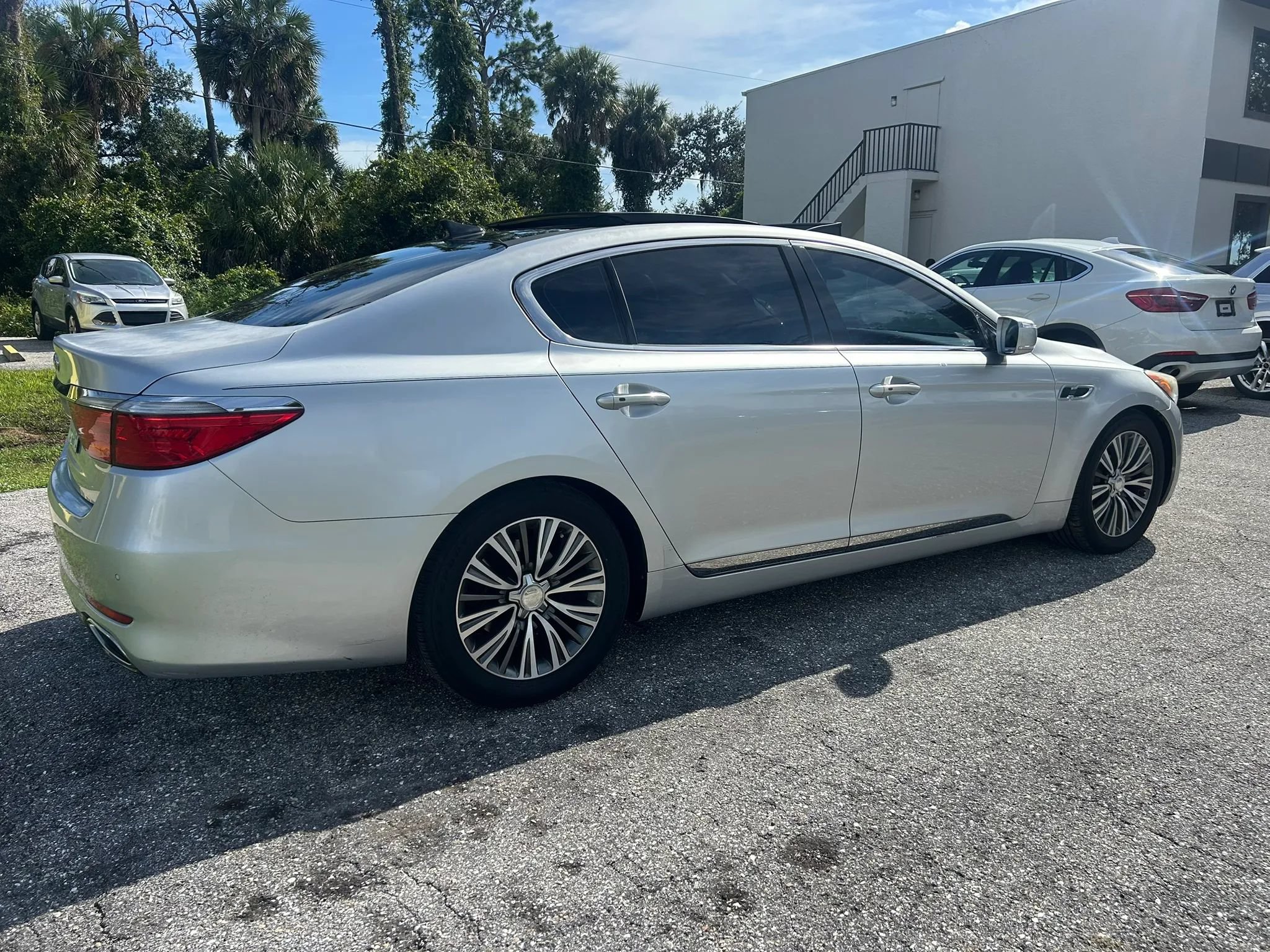 Used 2016 Kia K900 Luxury RWD image 12