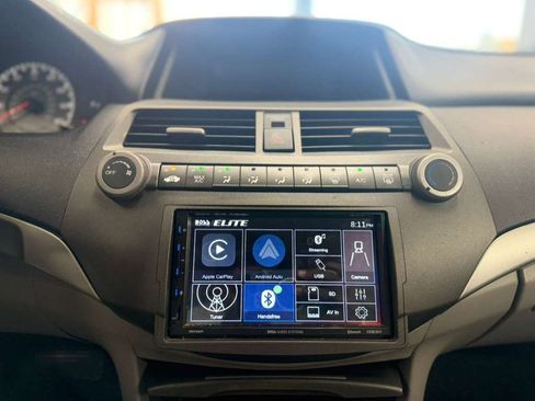 Used 2011 Honda Accord LX image 17