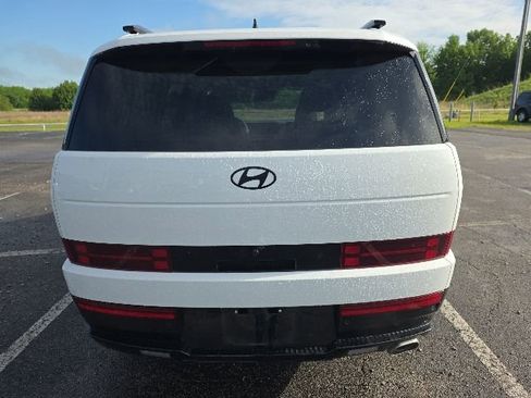 Used 2025 Hyundai Santa Fe Calligraphy AWD/4WD image 3