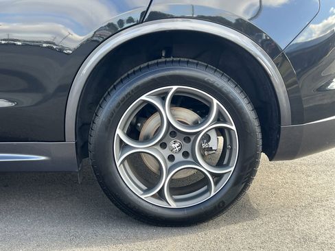 Used 2022 Alfa Romeo Stelvio Ti image 31