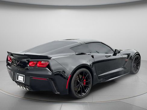 Used 2019 Chevrolet Corvette Grand Sport RWD image 13