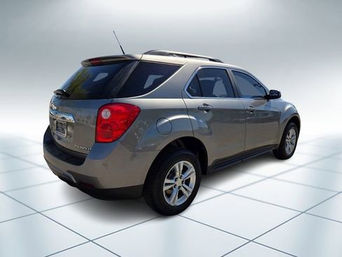 Used 2012 Chevrolet Equinox LT w/ Driver Convenience Package image 4
