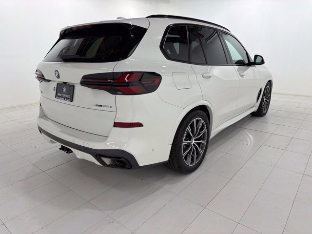 Certified 2024 BMW X5 xDrive50e w/ Executive Package AWD/4WD image 5