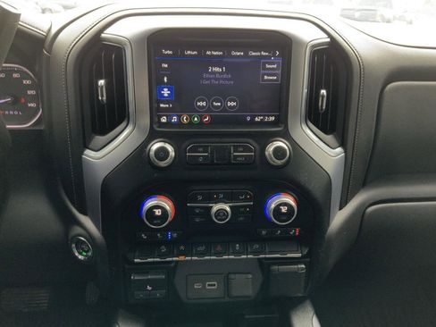 Used 2019 GMC Sierra 1500 SLT w/ SLT Convenience Package AWD/4WD image 35