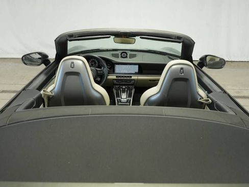 Certified 2021 Porsche 911 Turbo S AWD/4WD image 49