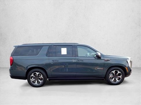 Used 2025 GMC Yukon XL AT4 Ultimate w/ LPO, Floor Liner Package AWD/4WD image 5