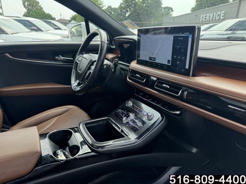 Used 2022 Lincoln Nautilus Reserve w/ Equipment Group 201A AWD/4WD image 30