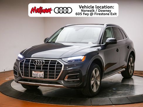 Certified 2023 Audi Q5 2.0T Premium Plus w/ Premium Plus Package AWD/4WD image 1