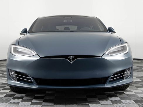 Used 2020 Tesla Model S Long Range image 11