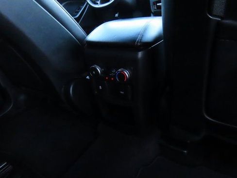 Used 2020 Ford Explorer XLT w/ Equipment Group 202A image 14