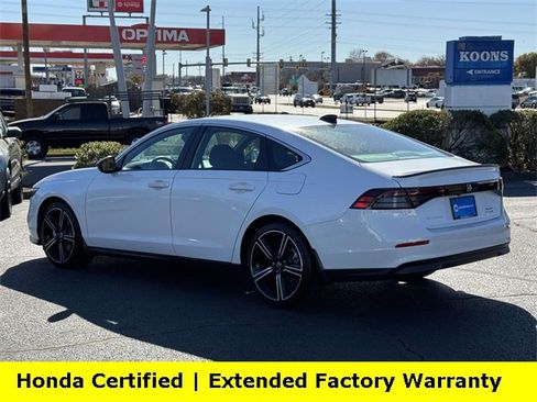 Used 2025 Honda Accord Sport image 3