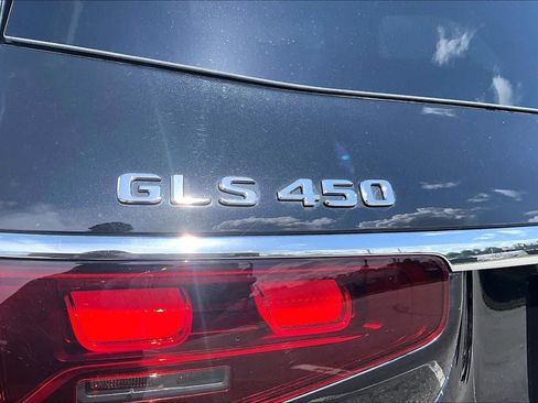Certified 2025 Mercedes-Benz GLS 450 4MATIC image 10