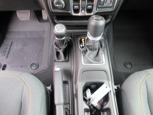 New 2026 Jeep Wrangler Unlimited Sport AWD/4WD image 21