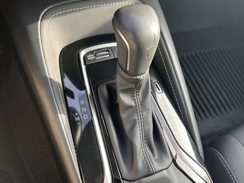 Used 2024 Toyota Corolla SE image 15