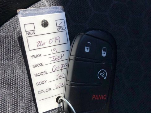 Used 2019 Jeep Compass Latitude w/ Popular Equipment Group image 36