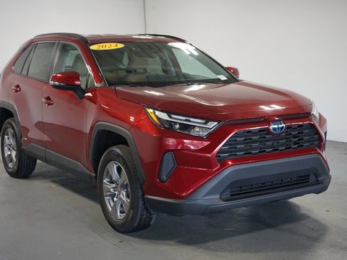 Certified 2024 Toyota RAV4 LE image 3