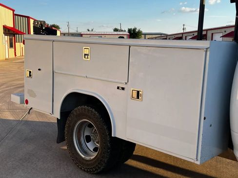 Used 2018 RAM 3500 Tradesman AWD/4WD image 7