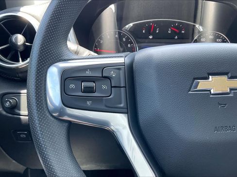 Used 2023 Chevrolet Blazer LT w/ Convenience Package FWD image 18