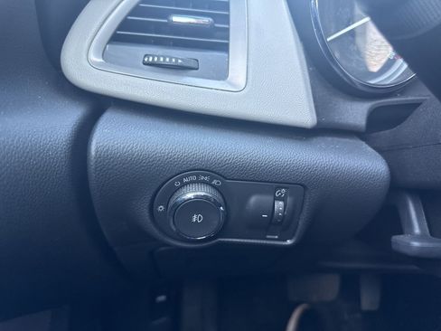 Used 2016 Buick Verano Sport Touring image 32