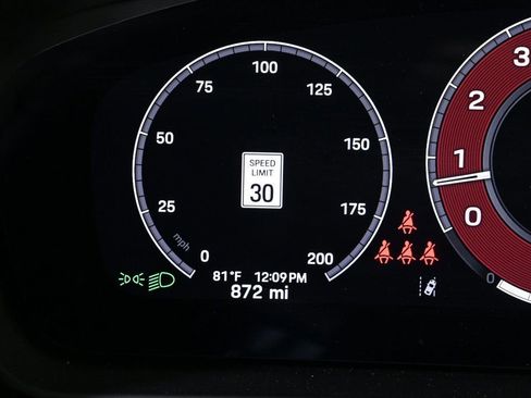 Certified 2025 Porsche Cayenne S image 13