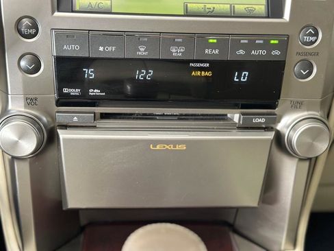 Used 2010 Lexus GX 460 image 18