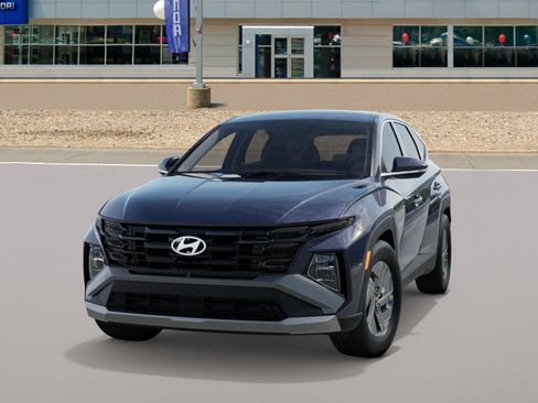 New 2026 Hyundai Tucson Blue SE image 6