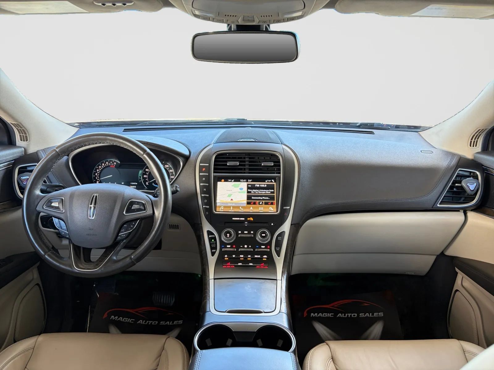 Used 2017 Lincoln MKX Select w/ Select Plus Package AWD/4WD image 22