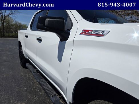 Used 2019 Chevrolet Silverado 1500 LT Trail Boss AWD/4WD image 40