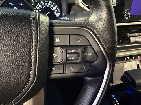 Certified 2026 Toyota Tundra SR5 AWD/4WD image 22