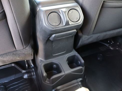 Used 2022 Jeep Wrangler Unlimited Sport image 43