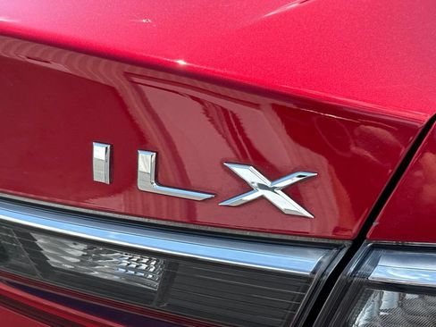 Used 2022 Acura ILX w/ Premium Package FWD image 10