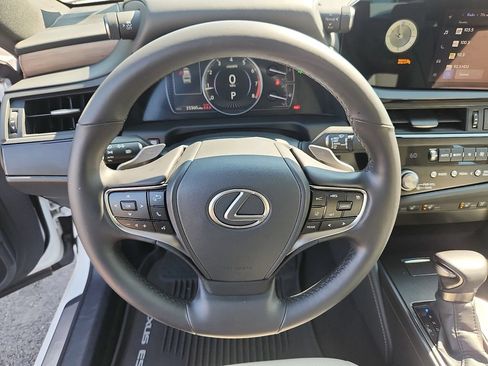 Used 2024 Lexus ES 350 w/ Premium Package FWD image 21