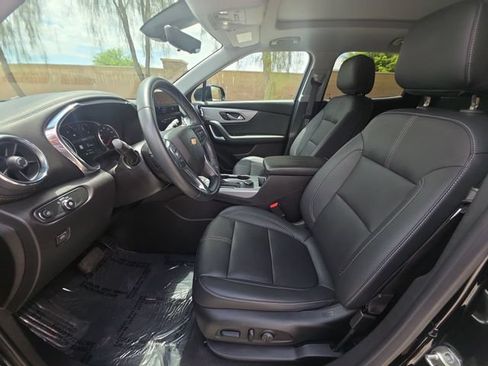 Used 2024 Chevrolet Blazer LT w/ Sound & Technology Package FWD image 20