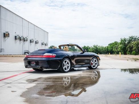 Used 2004 Porsche 911 Carrera 4S AWD/4WD image 44