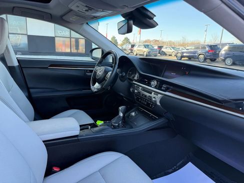 Used 2018 Lexus ES 350 image 25