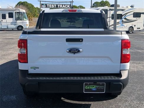 Used 2024 Ford Maverick XL image 6