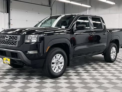 Used 2022 Nissan Frontier SV AWD/4WD image 12