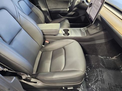 Used 2023 Tesla Model 3 Standard Range RWD image 7