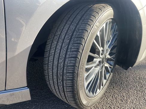 Used 2023 Kia Forte GT-Line w/ GT-Line Premium Package image 9