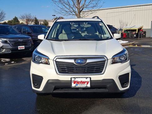 Used 2020 Subaru Forester Premium image 2