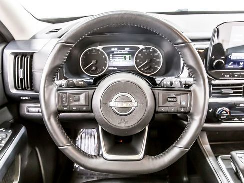 Used 2024 Nissan Pathfinder SL w/ Cargo Package FWD image 20