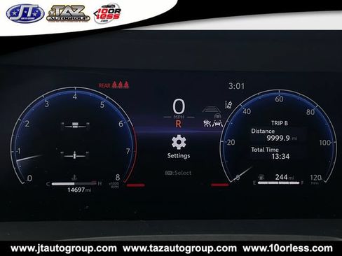 Used 2025 Toyota Tacoma TRD Off-Road AWD/4WD image 18