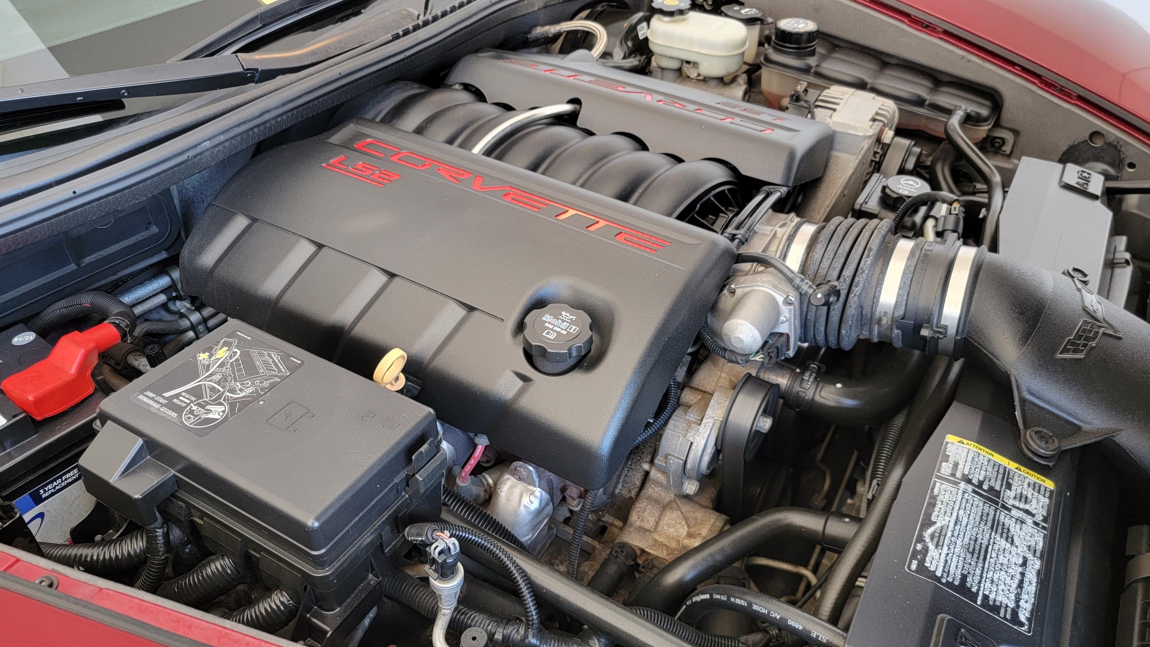 Used 2007 Chevrolet Corvette Coupe w/ Performance Package RWD image 14