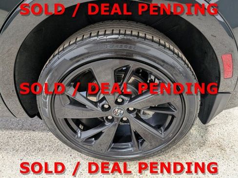 Used 2024 Buick Envision Sport Touring AWD/4WD image 9